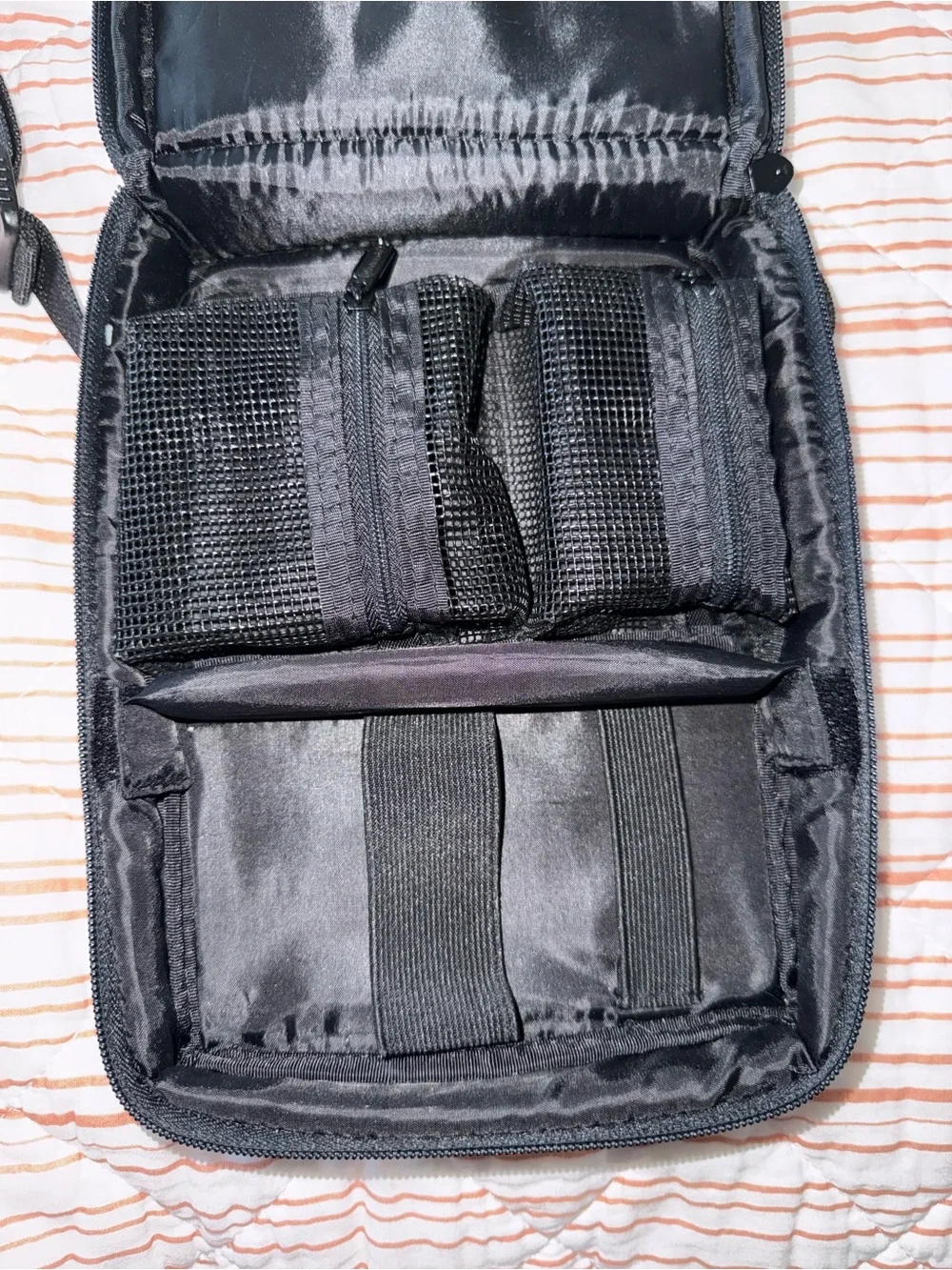 Nintendo Game Boy Advance SP Blue Case with Adjustable Black Strap